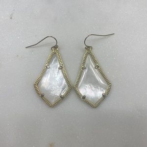 Kendra Scott Alex Earrings - Ivory Mother of Pearl